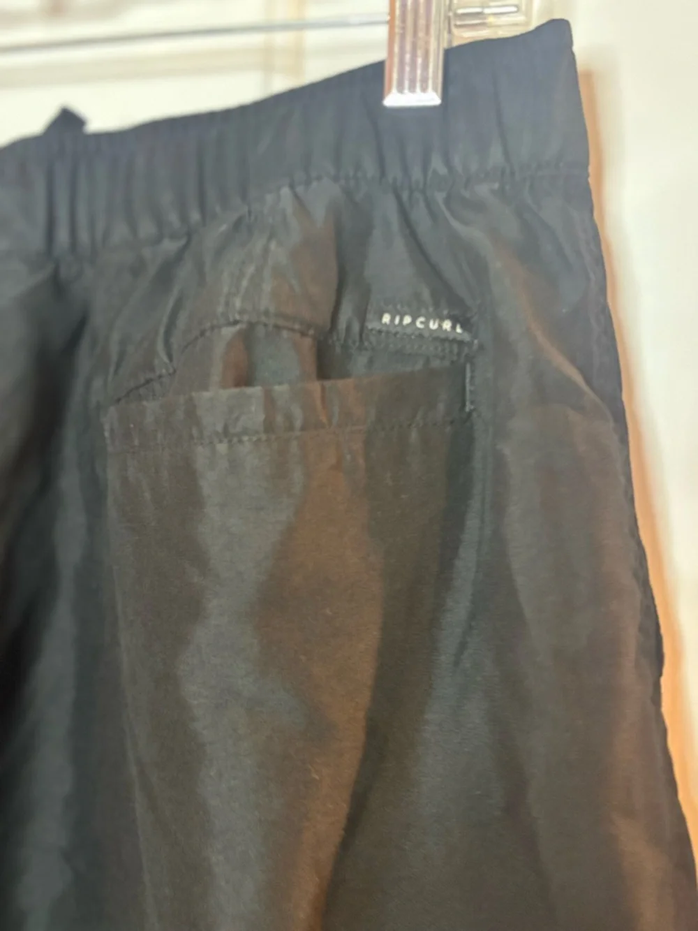 EUC RIPCURL Men's Black Cargo Super soft Board Shorts - Size XL